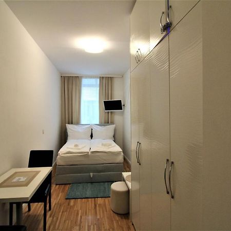 Small Studio Close To City Center Wien Exteriör bild